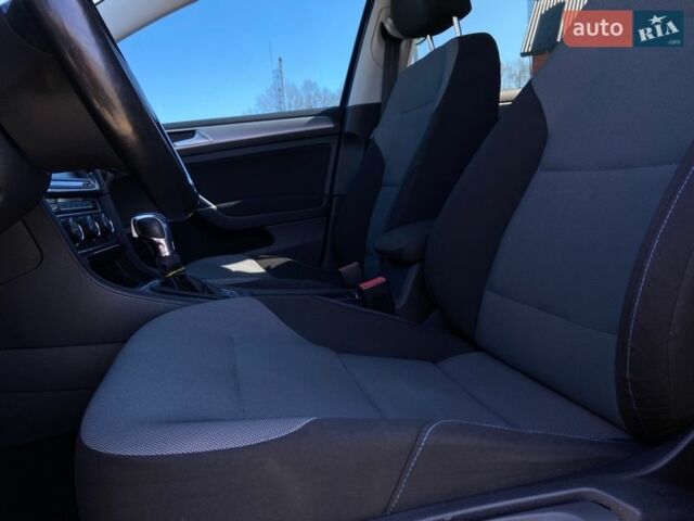 Синій Фольксваген e-Golf, об'ємом двигуна 0 л та пробігом 134 тис. км за 8199 $, фото 28 на Automoto.ua