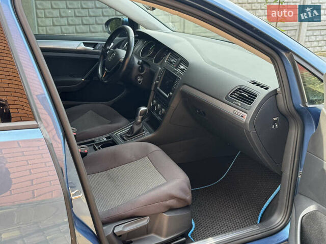 Синій Фольксваген e-Golf, об'ємом двигуна 0 л та пробігом 72 тис. км за 9500 $, фото 37 на Automoto.ua