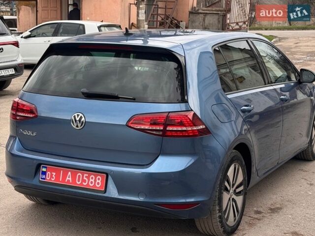 Синий Фольксваген e-Golf, объемом двигателя 0 л и пробегом 92 тыс. км за 8999 $, фото 5 на Automoto.ua