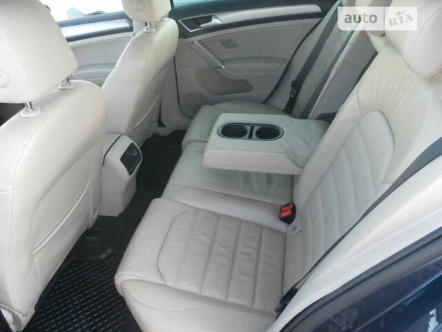 Синий Фольксваген e-Golf, объемом двигателя 0 л и пробегом 88 тыс. км за 9950 $, фото 25 на Automoto.ua