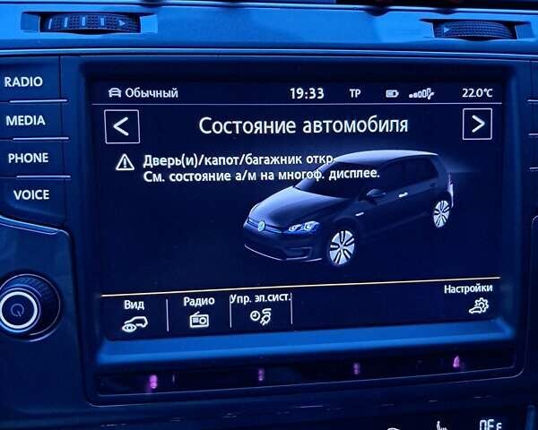 Синий Фольксваген e-Golf, объемом двигателя 0 л и пробегом 110 тыс. км за 11500 $, фото 49 на Automoto.ua