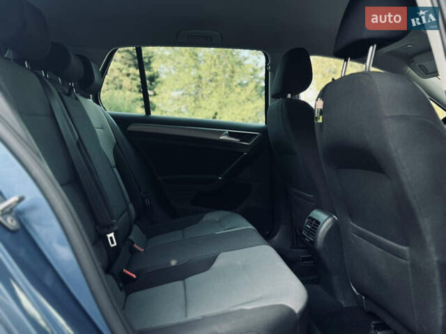 Синий Фольксваген e-Golf, объемом двигателя 0 л и пробегом 132 тыс. км за 9150 $, фото 21 на Automoto.ua