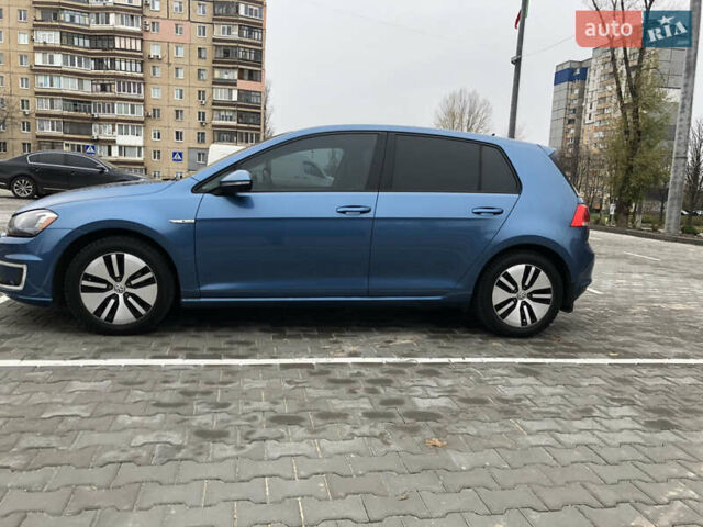 Синий Фольксваген e-Golf, объемом двигателя 0 л и пробегом 117 тыс. км за 10600 $, фото 6 на Automoto.ua