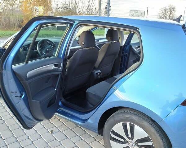 Синій Фольксваген e-Golf, об'ємом двигуна 0 л та пробігом 88 тис. км за 9750 $, фото 82 на Automoto.ua