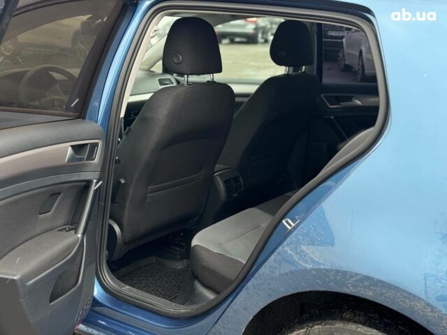 Синій Фольксваген e-Golf, об'ємом двигуна 0 л та пробігом 146 тис. км за 10490 $, фото 33 на Automoto.ua