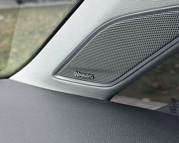 Синий Фольксваген e-Golf, объемом двигателя 0 л и пробегом 99 тыс. км за 9500 $, фото 53 на Automoto.ua