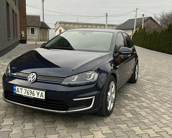 Синий Фольксваген e-Golf, объемом двигателя 0 л и пробегом 106 тыс. км за 8900 $, фото 4 на Automoto.ua
