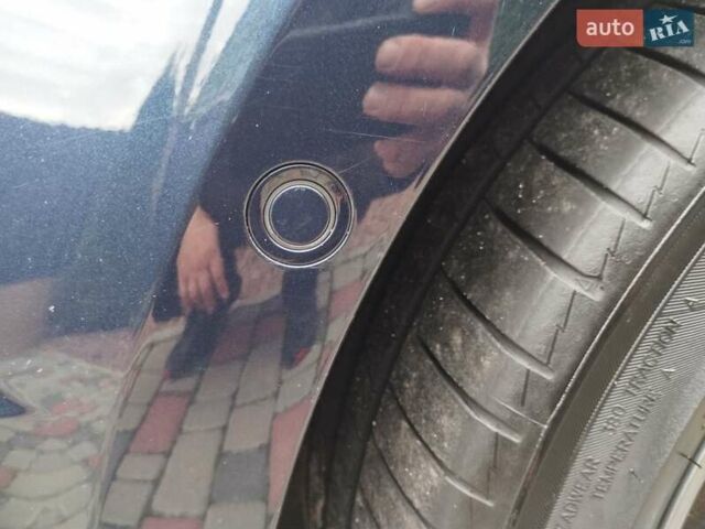 Синий Фольксваген e-Golf, объемом двигателя 0 л и пробегом 123 тыс. км за 8950 $, фото 19 на Automoto.ua