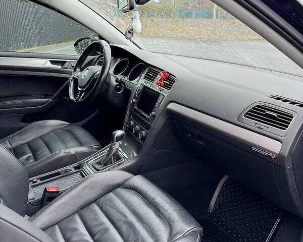 Синий Фольксваген e-Golf, объемом двигателя 0 л и пробегом 92 тыс. км за 9500 $, фото 14 на Automoto.ua