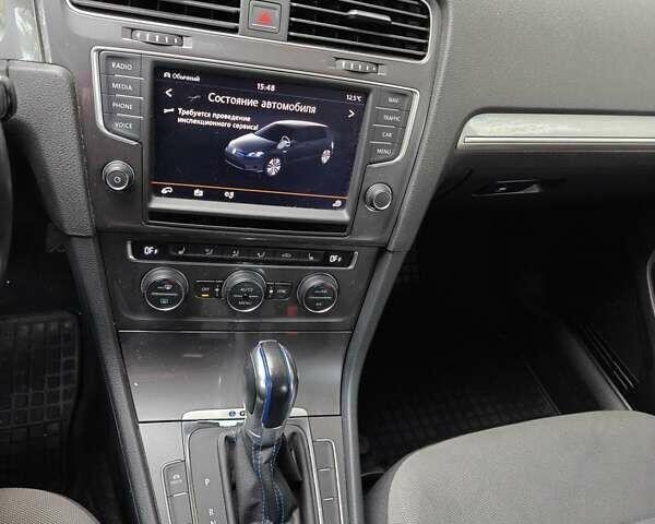Синий Фольксваген e-Golf, объемом двигателя 0 л и пробегом 109 тыс. км за 8750 $, фото 25 на Automoto.ua