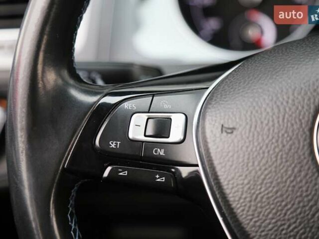 Синий Фольксваген e-Golf, объемом двигателя 0 л и пробегом 96 тыс. км за 9900 $, фото 22 на Automoto.ua