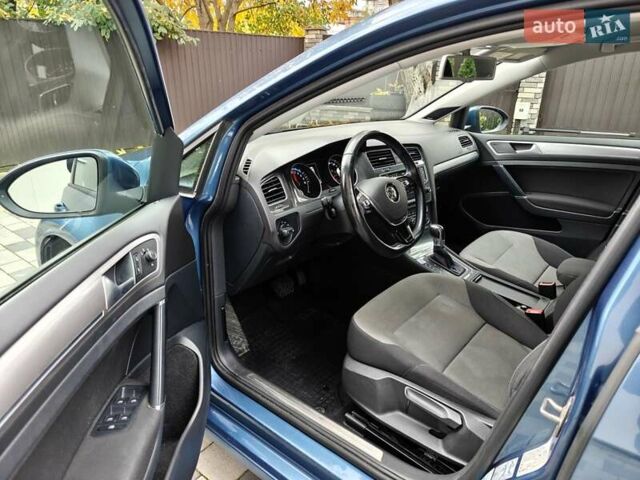 Синий Фольксваген e-Golf, объемом двигателя 0 л и пробегом 109 тыс. км за 8750 $, фото 21 на Automoto.ua