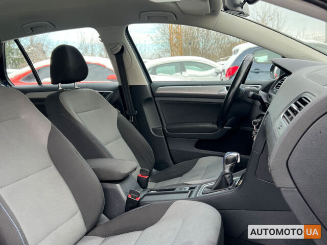 Синій Фольксваген e-Golf, об'ємом двигуна 24 л та пробігом 131 тис. км за 8900 $, фото 8 на Automoto.ua