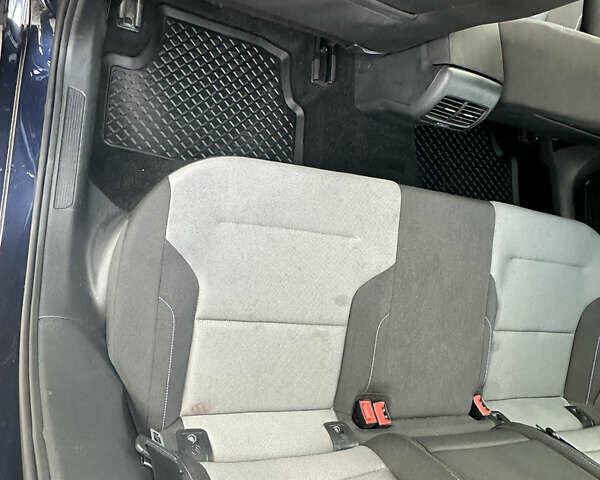 Синий Фольксваген e-Golf, объемом двигателя 0 л и пробегом 111 тыс. км за 8500 $, фото 9 на Automoto.ua