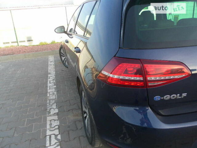 Синий Фольксваген e-Golf, объемом двигателя 0 л и пробегом 88 тыс. км за 9950 $, фото 32 на Automoto.ua