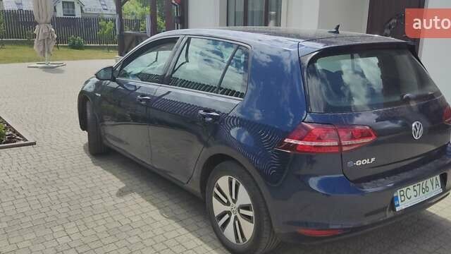 Синий Фольксваген e-Golf, объемом двигателя 0 л и пробегом 110 тыс. км за 8750 $, фото 3 на Automoto.ua