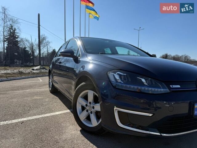 Синий Фольксваген e-Golf, объемом двигателя 0 л и пробегом 62 тыс. км за 9700 $, фото 16 на Automoto.ua