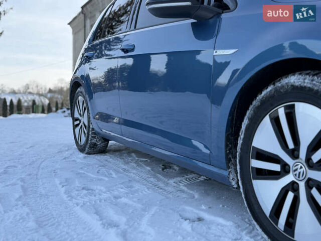 Синий Фольксваген e-Golf, объемом двигателя 0 л и пробегом 146 тыс. км за 7900 $, фото 10 на Automoto.ua