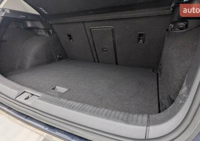 Синій Фольксваген e-Golf, об'ємом двигуна 0 л та пробігом 102 тис. км за 8700 $, фото 39 на Automoto.ua