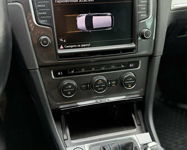 Синій Фольксваген e-Golf, об'ємом двигуна 0 л та пробігом 101 тис. км за 7500 $, фото 14 на Automoto.ua