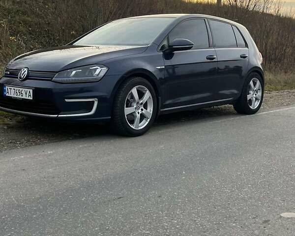 Синий Фольксваген e-Golf, объемом двигателя 0 л и пробегом 106 тыс. км за 8900 $, фото 18 на Automoto.ua