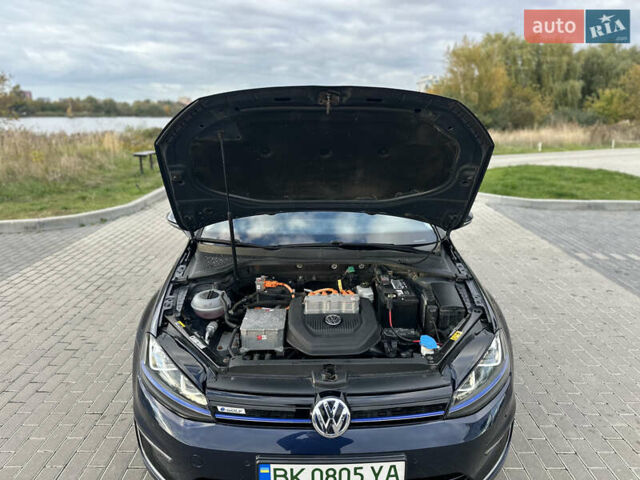 Синій Фольксваген e-Golf, об'ємом двигуна 0 л та пробігом 135 тис. км за 8350 $, фото 36 на Automoto.ua