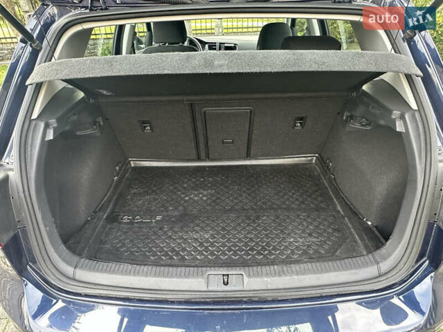 Синий Фольксваген e-Golf, объемом двигателя 0 л и пробегом 111 тыс. км за 8500 $, фото 12 на Automoto.ua