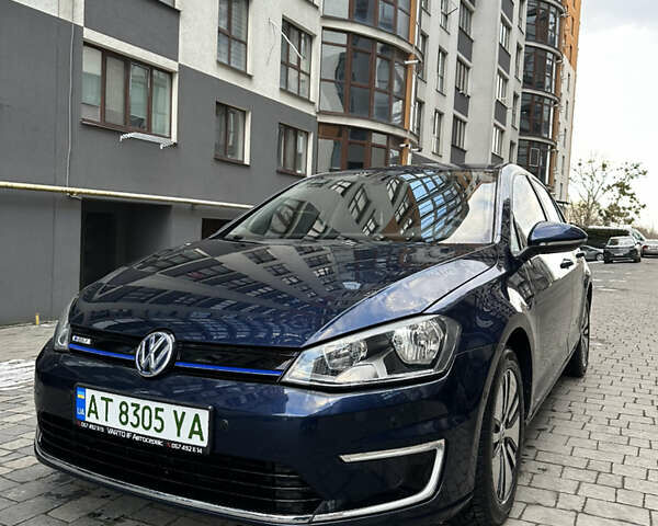 Синий Фольксваген e-Golf, объемом двигателя 0 л и пробегом 111 тыс. км за 8200 $, фото 1 на Automoto.ua
