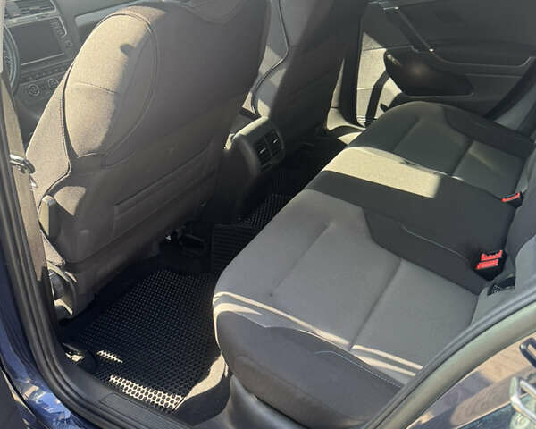 Синий Фольксваген e-Golf, объемом двигателя 0 л и пробегом 150 тыс. км за 8850 $, фото 11 на Automoto.ua