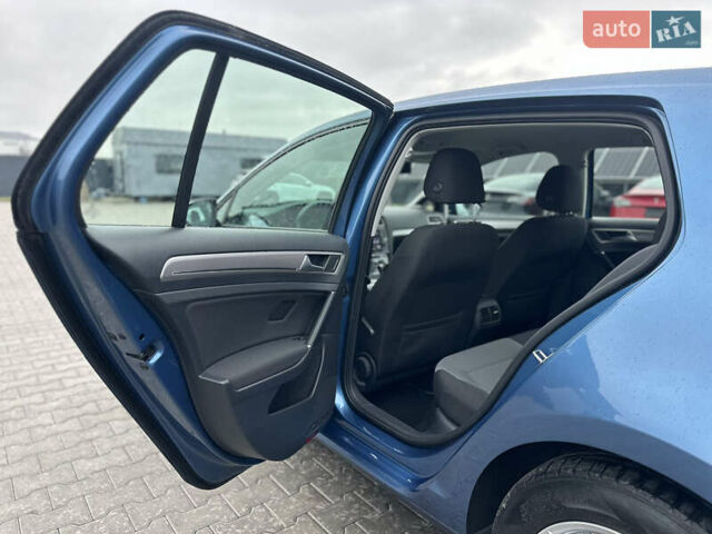 Синій Фольксваген e-Golf, об'ємом двигуна 0 л та пробігом 168 тис. км за 6999 $, фото 75 на Automoto.ua