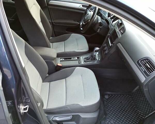 Синій Фольксваген e-Golf, об'ємом двигуна 0 л та пробігом 112 тис. км за 8700 $, фото 10 на Automoto.ua