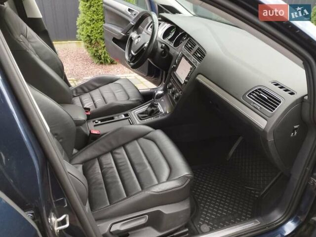 Синий Фольксваген e-Golf, объемом двигателя 0 л и пробегом 123 тыс. км за 8950 $, фото 11 на Automoto.ua