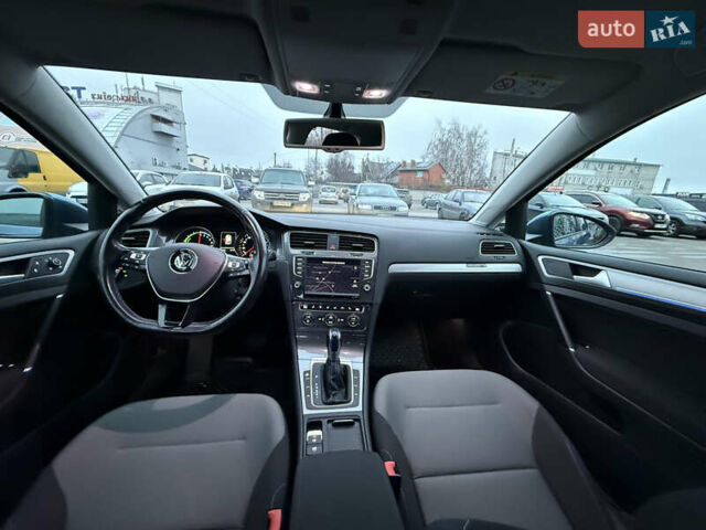 Синій Фольксваген e-Golf, об'ємом двигуна 0 л та пробігом 139 тис. км за 9999 $, фото 29 на Automoto.ua