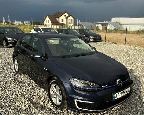 Синий Фольксваген e-Golf, объемом двигателя 0 л и пробегом 118 тыс. км за 8400 $, фото 2 на Automoto.ua