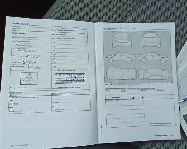 Синій Фольксваген e-Golf, об'ємом двигуна 0 л та пробігом 88 тис. км за 9750 $, фото 65 на Automoto.ua