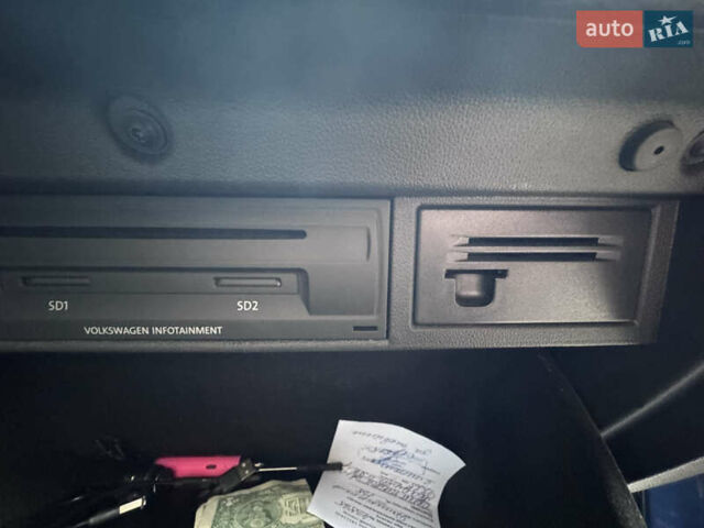 Синий Фольксваген e-Golf, объемом двигателя 0 л и пробегом 99 тыс. км за 9500 $, фото 61 на Automoto.ua
