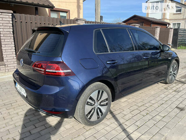 Синий Фольксваген e-Golf, объемом двигателя 0 л и пробегом 137 тыс. км за 9500 $, фото 4 на Automoto.ua