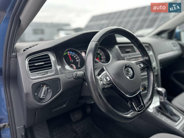 Синий Фольксваген e-Golf, объемом двигателя 0 л и пробегом 168 тыс. км за 7350 $, фото 52 на Automoto.ua