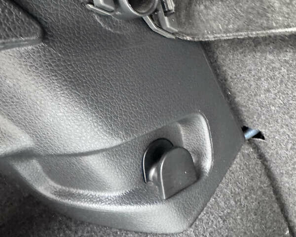 Синий Фольксваген e-Golf, объемом двигателя 0 л и пробегом 99 тыс. км за 9500 $, фото 71 на Automoto.ua