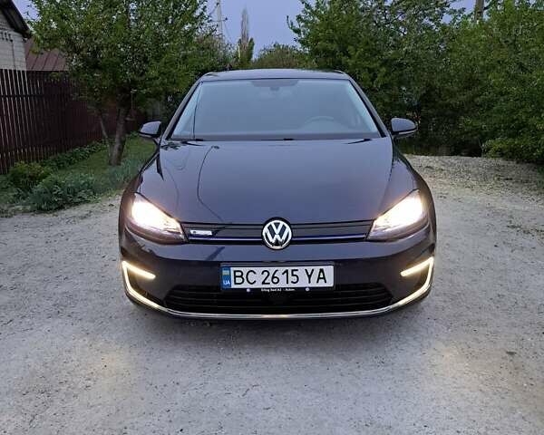 Синій Фольксваген e-Golf, об'ємом двигуна 0 л та пробігом 110 тис. км за 11500 $, фото 17 на Automoto.ua