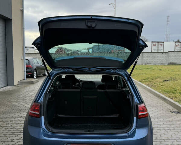 Синій Фольксваген e-Golf, об'ємом двигуна 0 л та пробігом 101 тис. км за 7500 $, фото 5 на Automoto.ua