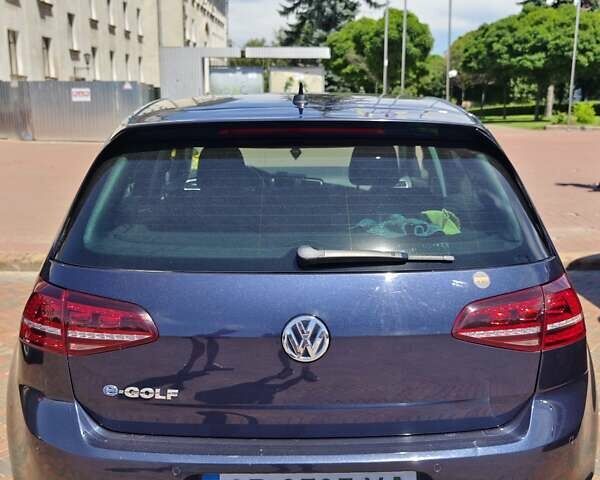 Синий Фольксваген e-Golf, объемом двигателя 0 л и пробегом 140 тыс. км за 8400 $, фото 5 на Automoto.ua