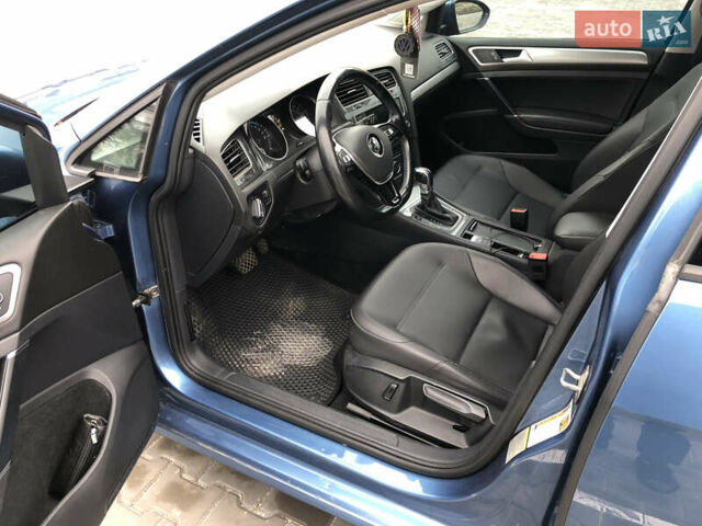 Синий Фольксваген e-Golf, объемом двигателя 0 л и пробегом 117 тыс. км за 10600 $, фото 19 на Automoto.ua