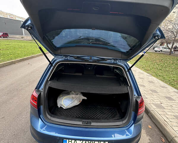 Синий Фольксваген e-Golf, объемом двигателя 0 л и пробегом 99 тыс. км за 9500 $, фото 58 на Automoto.ua