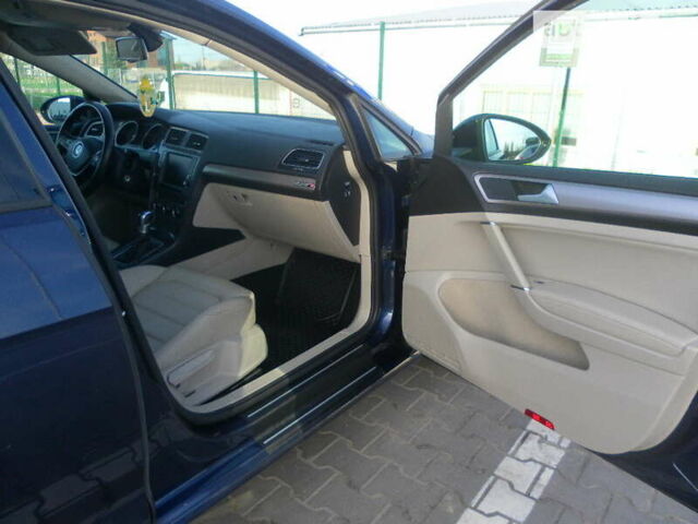 Синий Фольксваген e-Golf, объемом двигателя 0 л и пробегом 88 тыс. км за 9950 $, фото 14 на Automoto.ua