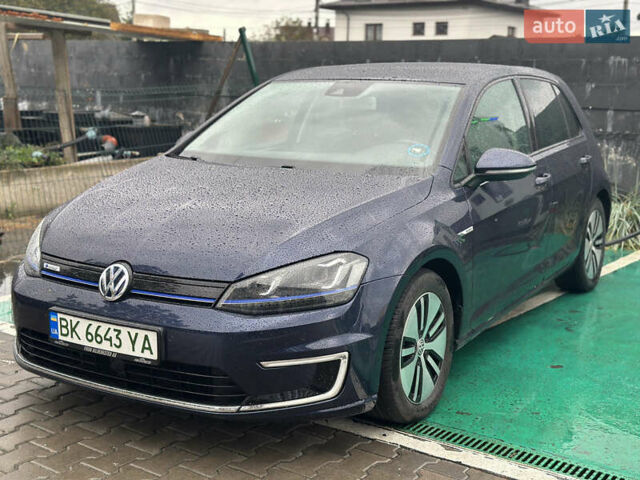 Синий Фольксваген e-Golf, объемом двигателя 0 л и пробегом 114 тыс. км за 8750 $, фото 3 на Automoto.ua
