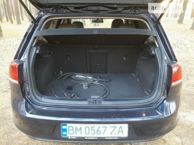 Синий Фольксваген e-Golf, объемом двигателя 0 л и пробегом 98 тыс. км за 9100 $, фото 12 на Automoto.ua