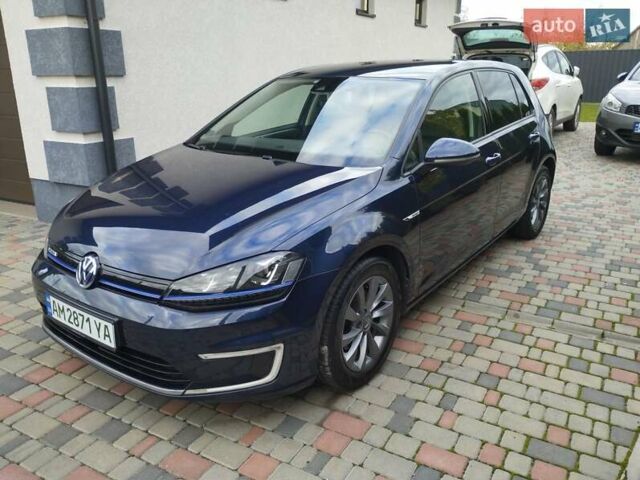 Синий Фольксваген e-Golf, объемом двигателя 0 л и пробегом 123 тыс. км за 8950 $, фото 7 на Automoto.ua