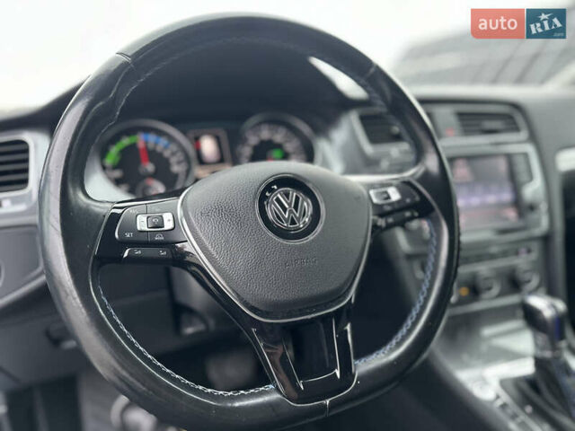 Синий Фольксваген e-Golf, объемом двигателя 0 л и пробегом 168 тыс. км за 7350 $, фото 61 на Automoto.ua