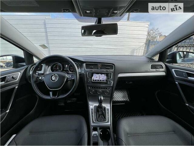 Синий Фольксваген e-Golf, объемом двигателя 0 л и пробегом 81 тыс. км за 2900 $, фото 9 на Automoto.ua